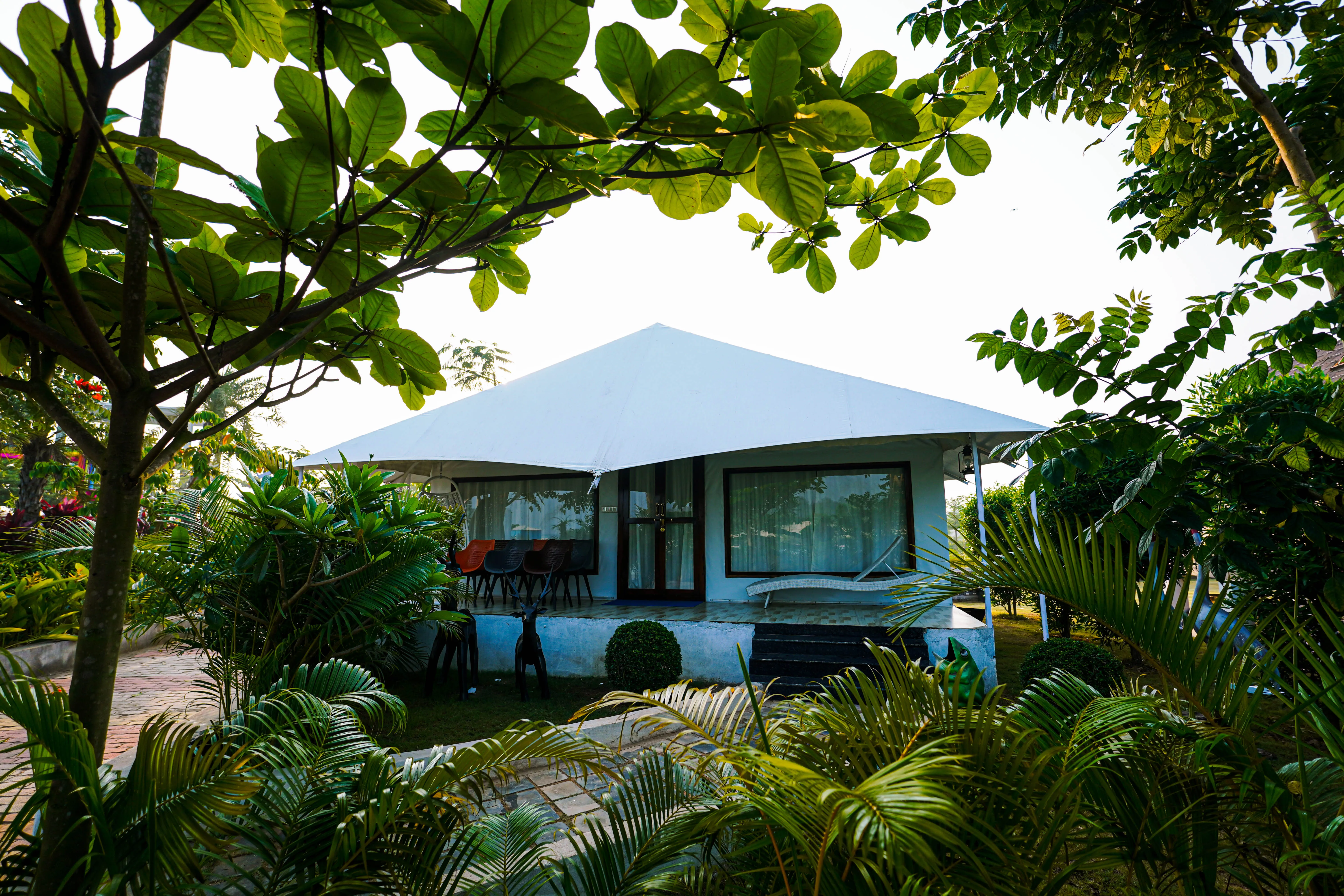 Cottage Stay - Large Tent Cottage