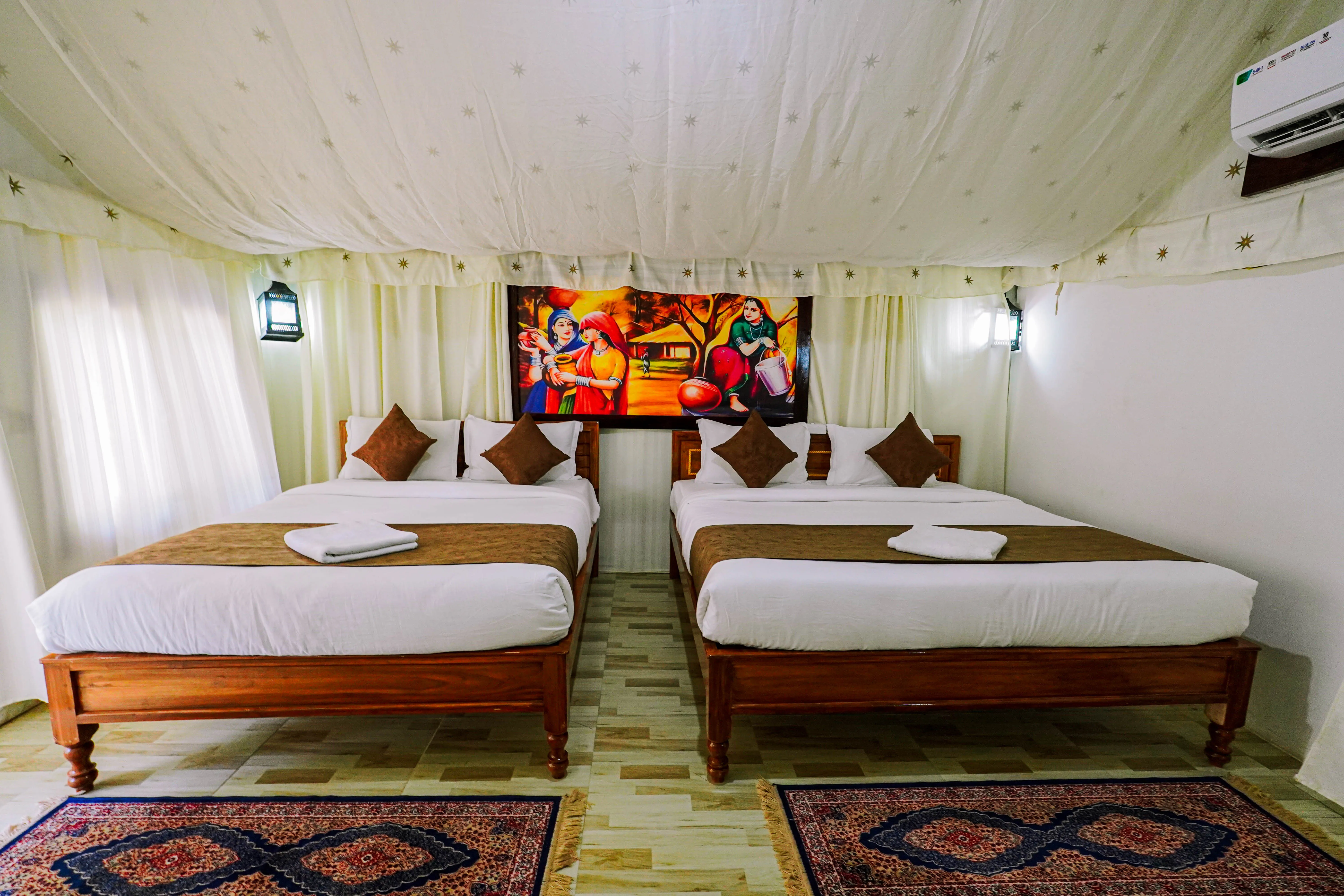 Cottage Stay - Large Tent Cottage