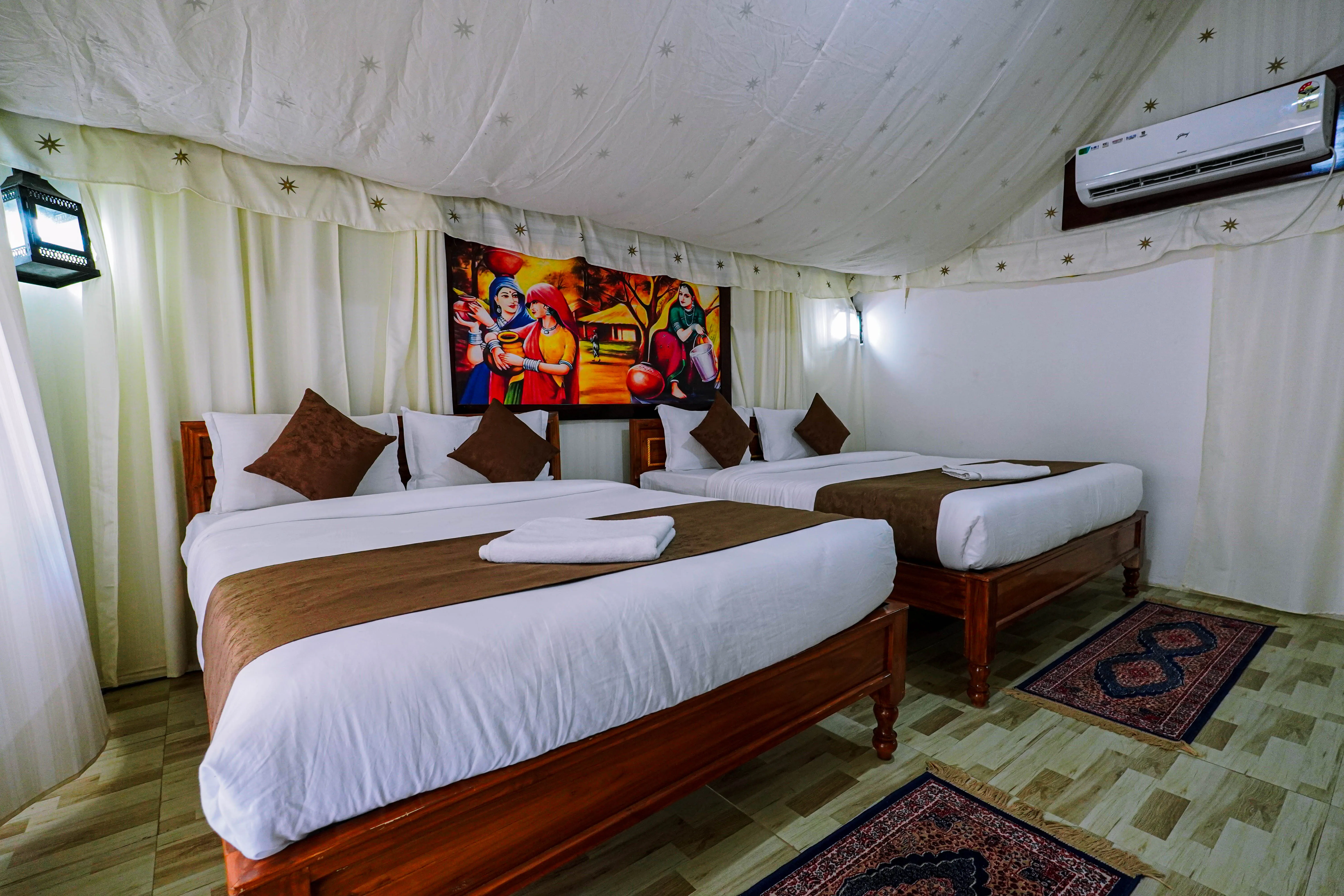 Cottage Stay - Large Tent Cottage